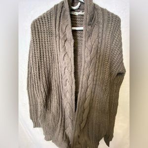 Kimchi Blue chunky dark gray cardigan.